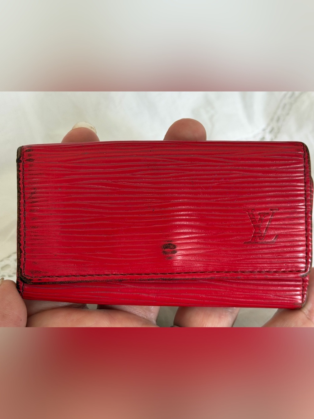 Louis Vuitton Women's Red Epi Key Wallet - Sleek Epi Leather Style